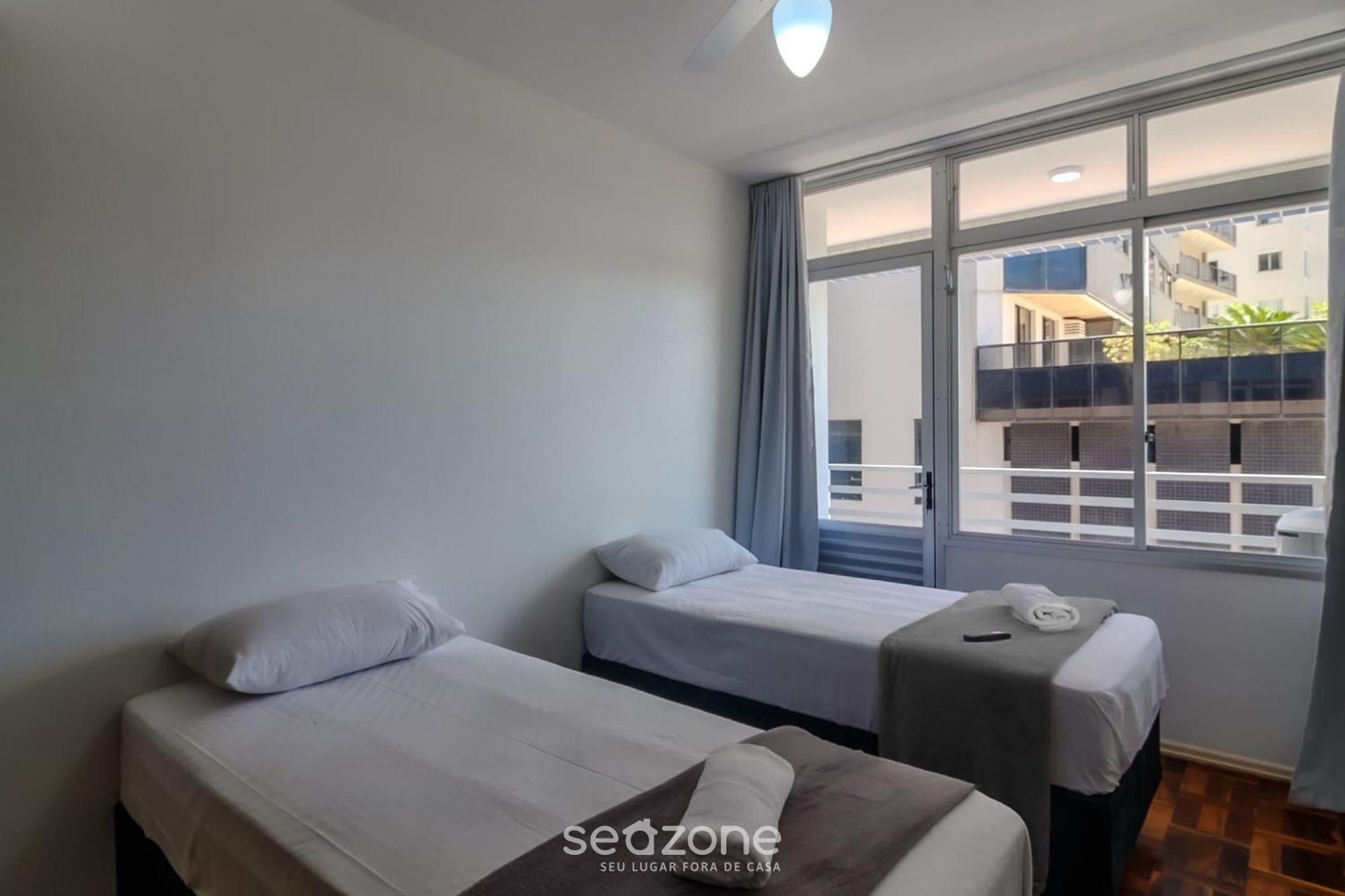 Apartamento Vista Lateral P/ A Beira Mar Ety0024 *